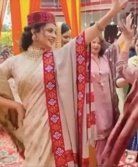 Kangana Ranot dance on brother Reception At Himachali Folk Songs, Shared Video On Social Media