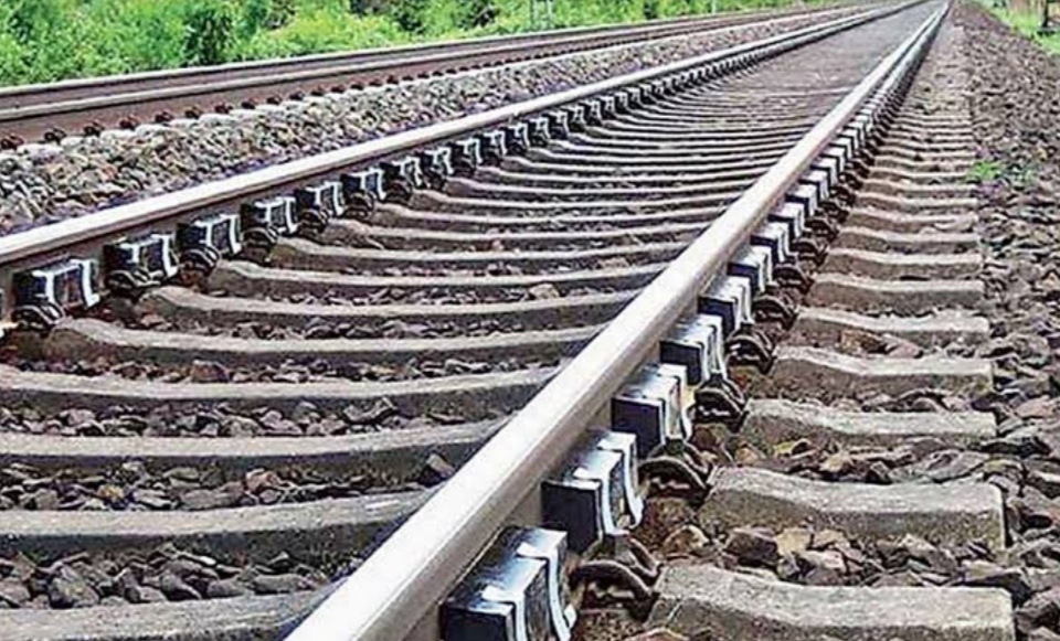 Police arrested 24 people sitting on railway line near DAV College, case registered against all