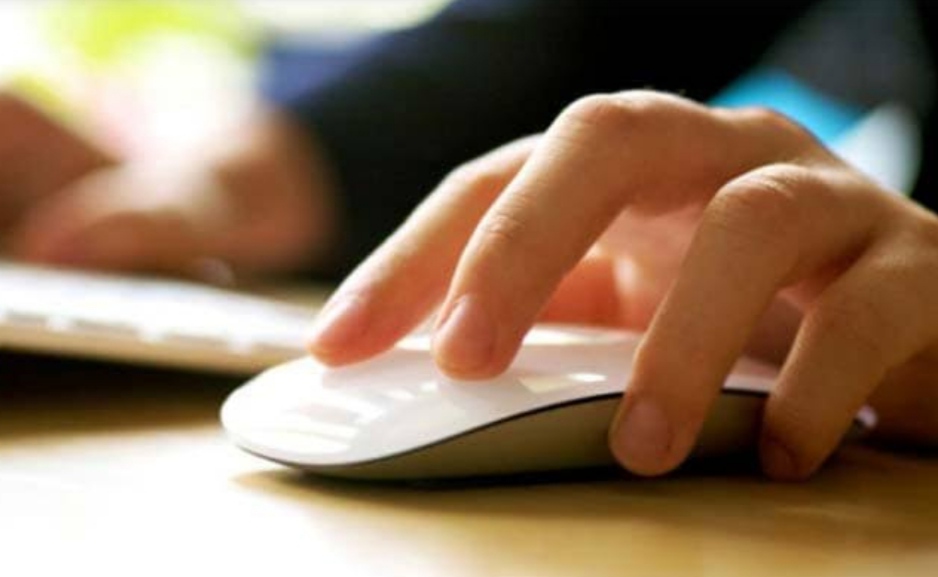 Internet media tightens in China, bloggers and influencers need permission before writing anything