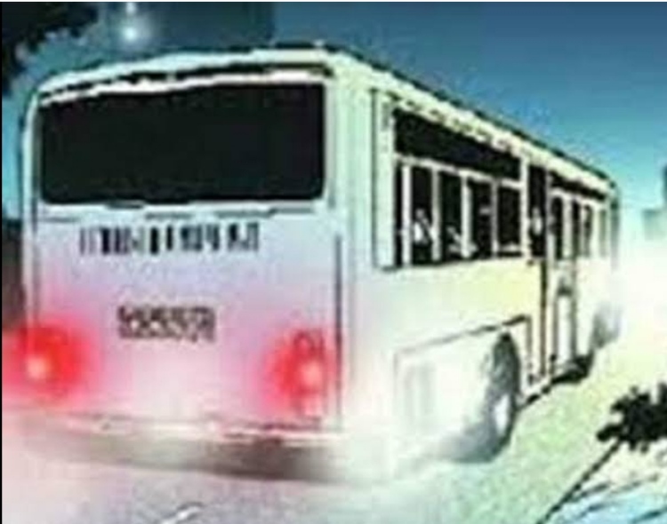 Major accident in Punjab, bus crushed five, two died on the spot, three in critical condition