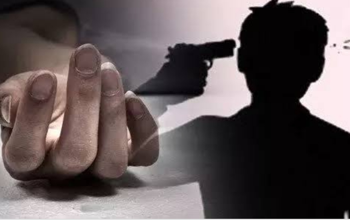 Retired policeman's son lost his cool after seeing his wife's body, shot himself with a licensed revolver