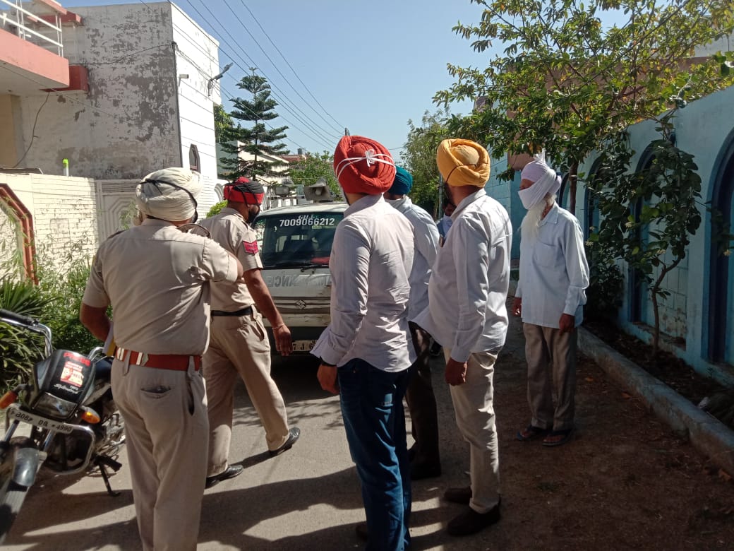 The son of a retired sub-inspector in the Jalandhar professor colony committed suicide
