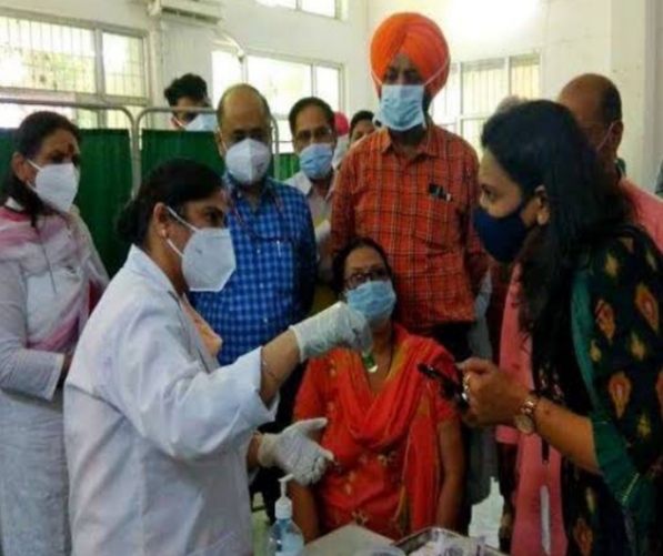 Central Government team visits Civil Hospital, Jalandhar, reviews health facilities