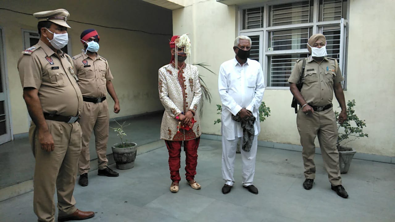 The groom arrived in Jalandhar with a procession of more people, a case filed for breaking the Kovid rule