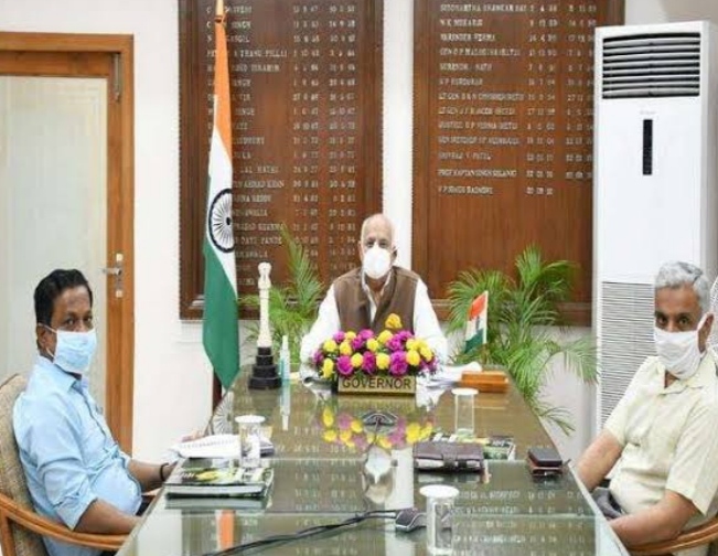 chandigarh-administration-entry-ban-in-sukhna-lake-and-rock-garden