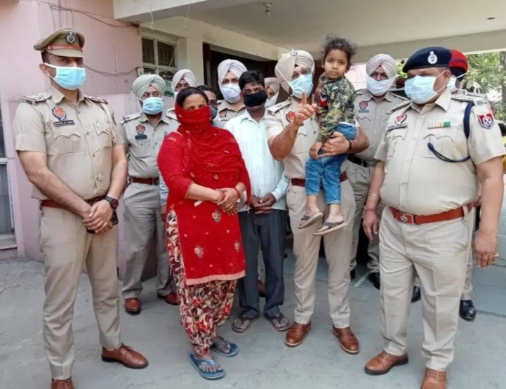 Police found 4-year-old missing child from Sarabha Nagar in Jalandhar and handed it over to family