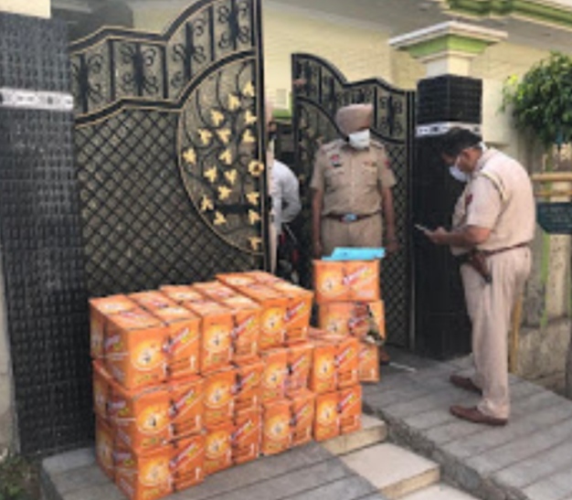 Jalandhar police took a big action and arrested 14 boxes of acid from a house in Sheetal Nagar.