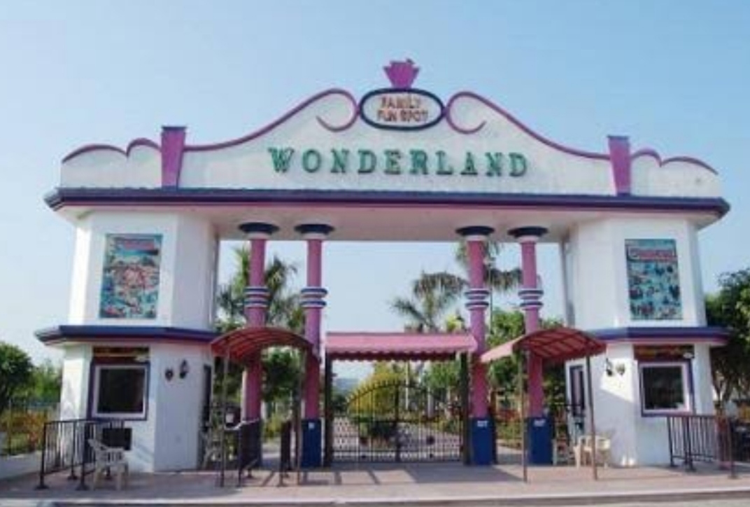 Case registered under various sections against owner of wonderland of Jalandhar