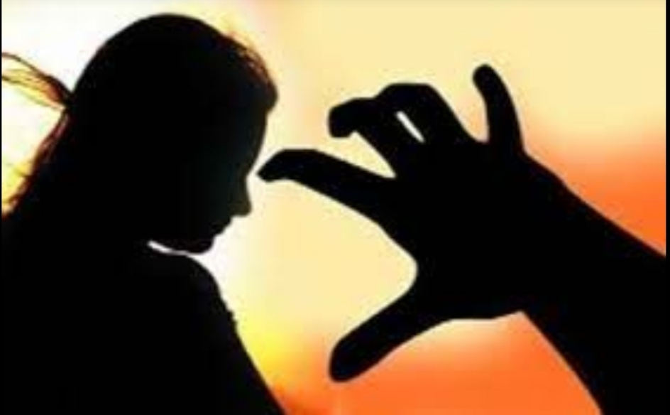 The Principal of Navodaya Vidyalaya used to force the female teacher to have a relationship, this punishment was given for refusing