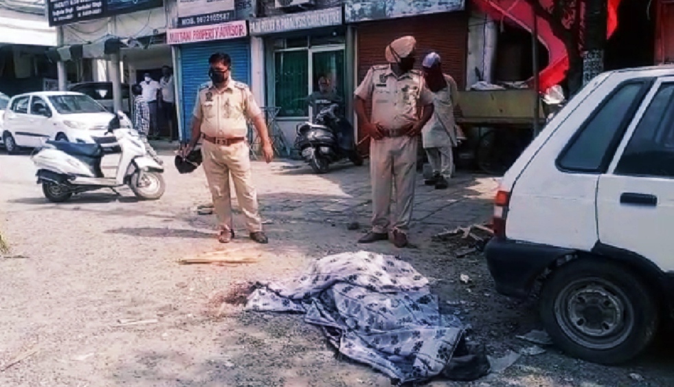 in jalandhar-security gaurd -deadbody-found-near-kapurthala-chowk