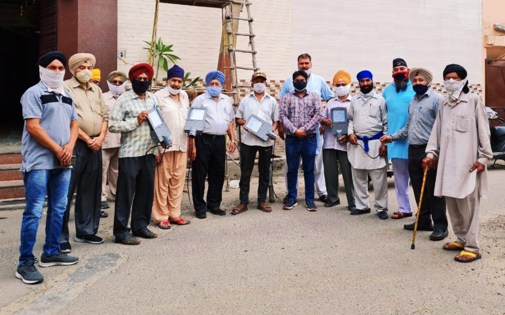 In Ward no 62 of Jalandhar-Consillor Deepak Sharda started the work of LED street lights