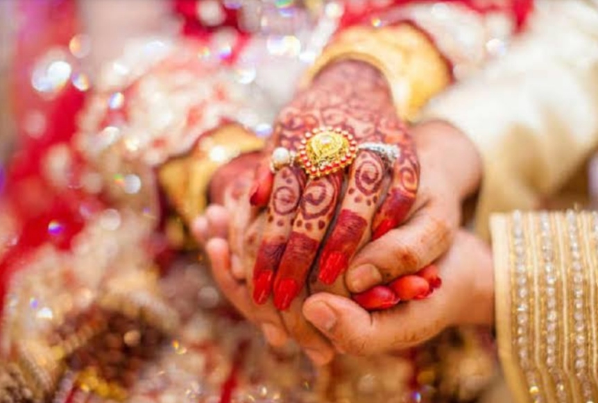 Jalandhar's travel agent took money from woman to send her abroad, later married her husband