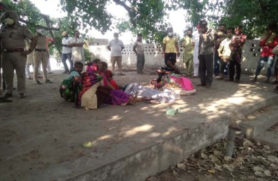 Six including five children died due to drowning in the pond, CM announces help