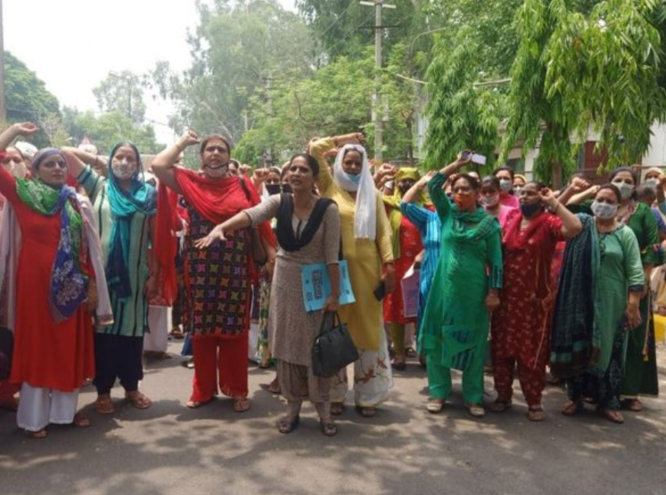 Teachers protest against Punjab government outside DC office in Jalandhar