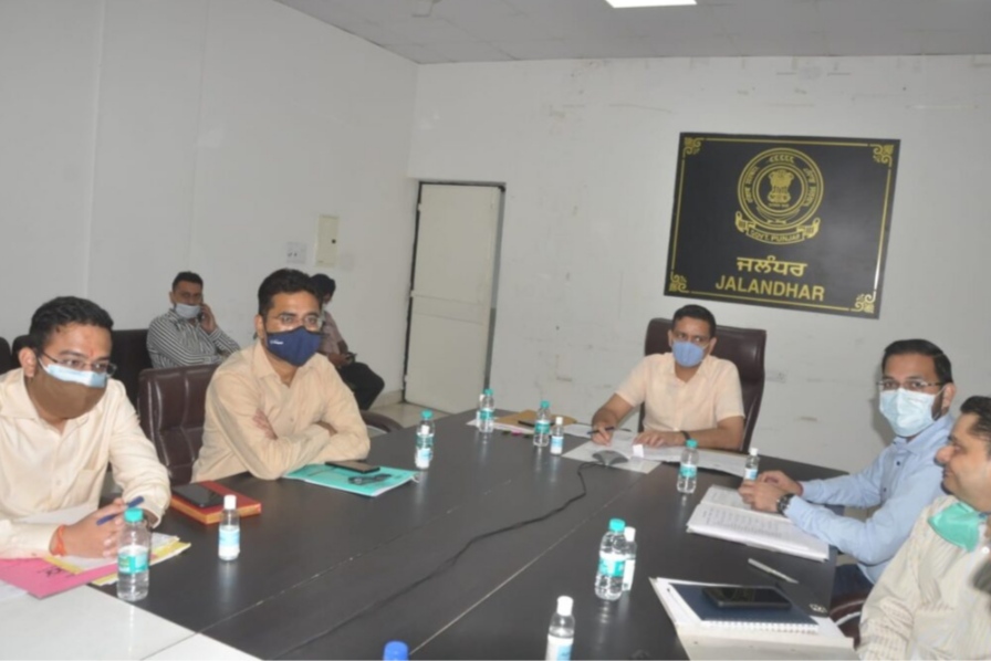 A 24-hour flood control room will be set up in the district administrative complex, DC Ghanshyam Thori