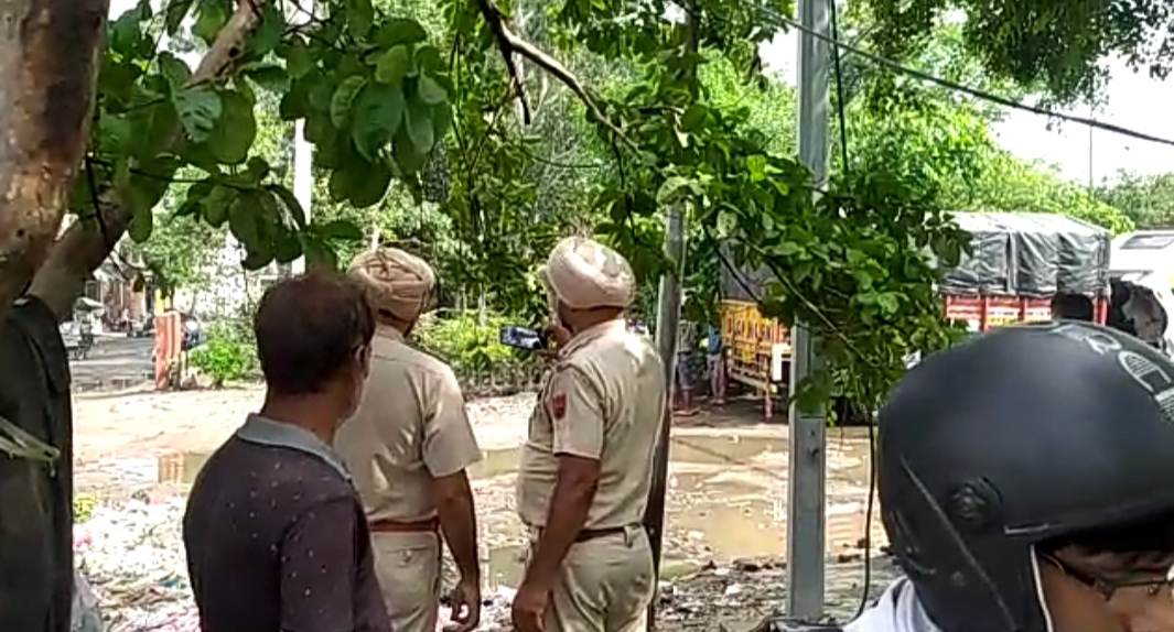 Person picking up garbage in Jalandhar died due to electrocution