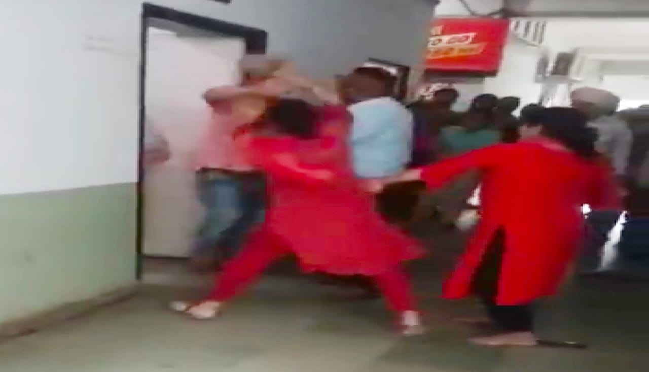 Husband and wife scuffle in Jalandhar's DC office
