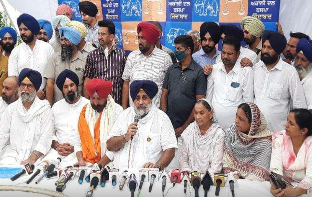 Jagbir Brar joins Shiromani Akali Dal, Sukhbir Badal declares him Akali Dal-BSP candidate for 2022 assembly elections from Jalandhar Cantt area