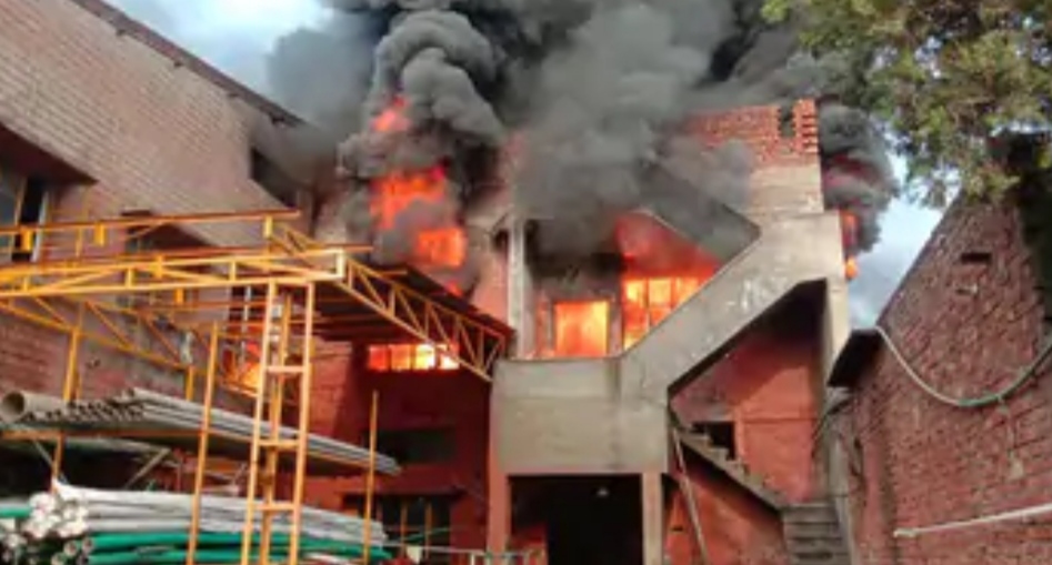 Massive fire broke out at pipe factory in Jalandhar's Globe Colony