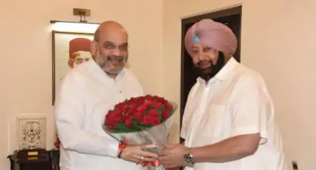 Captain Amarinder Singh arrives at Union Home Minister Amit Shah's residence to meet him, speculation of joining BJP intensifies