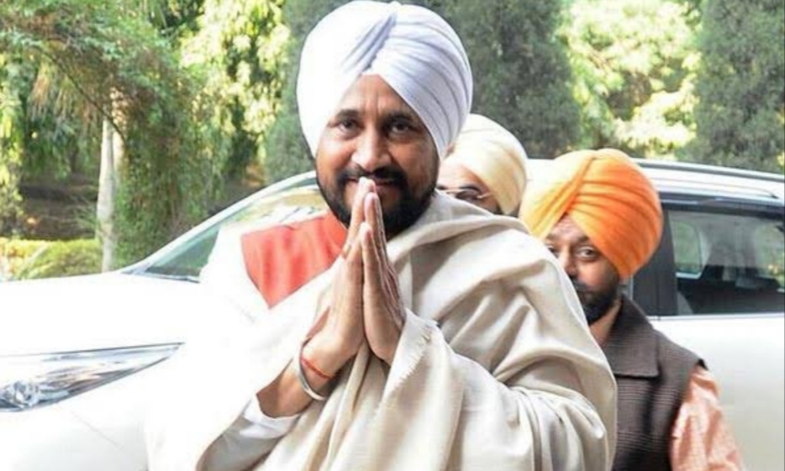 3 members of Punjab CM Charanjit Channi's house corona positive, CM got himself tested