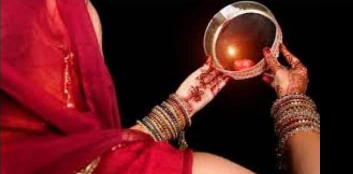 This time special coincidence is being made on Karva Chauth, know about auspicious time, worship method and rules of fasting
