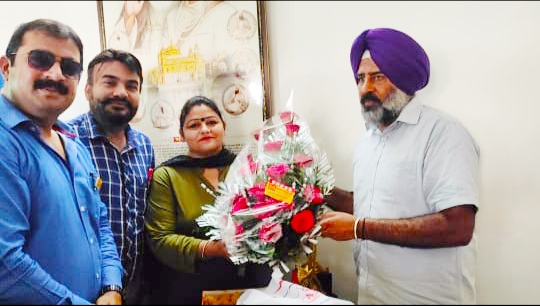 Special meeting with Cabinet Minister, Education Minister S. Pargat Singh, Chief Editor of Punjab Reflection newspaper Smt. Neetu Kapoor