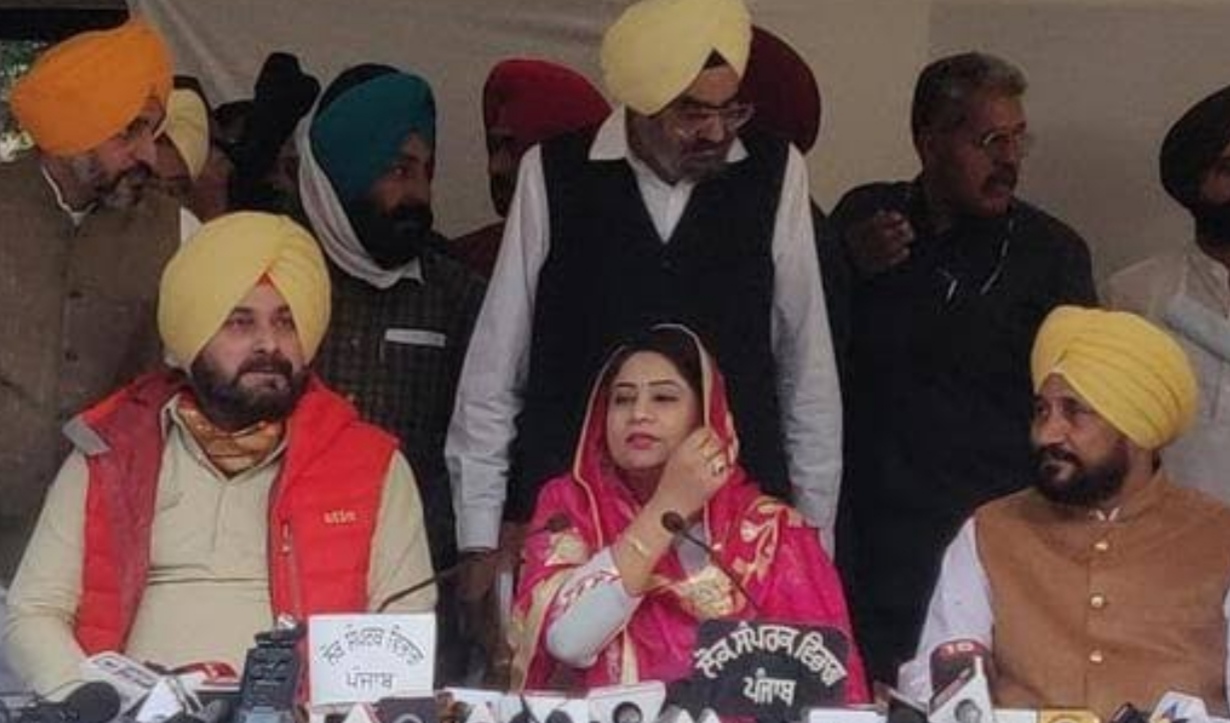 Big blow to AAP party in Punjab, MLA Rupinder Kaur Ruby joins Congress