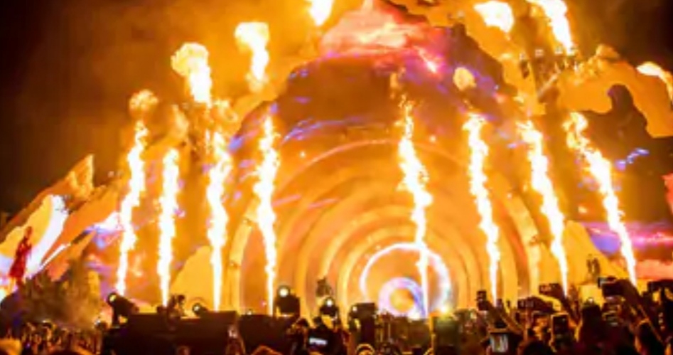 Thousands of people gathered to watch music shows in America, 8 people died in stampede