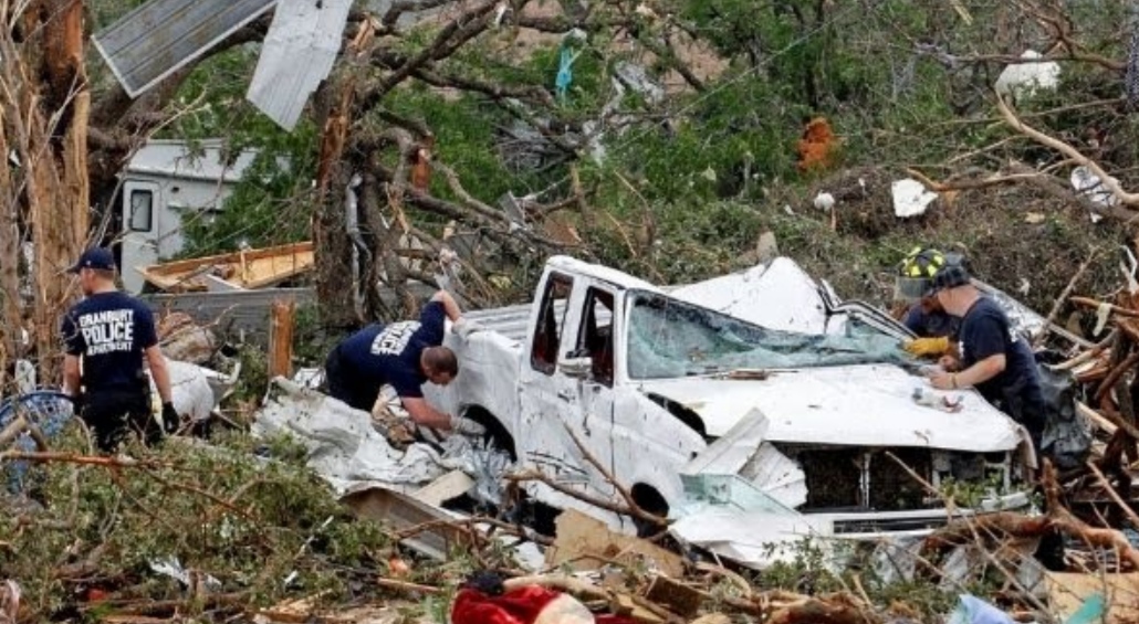 Devastating tornado caused terrible devastation in America, 70 people feared dead