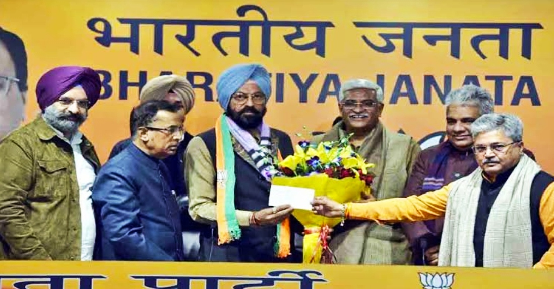 Big blow to Congress in Punjab before elections, former minister Rana Gurmeet Singh joins BJP