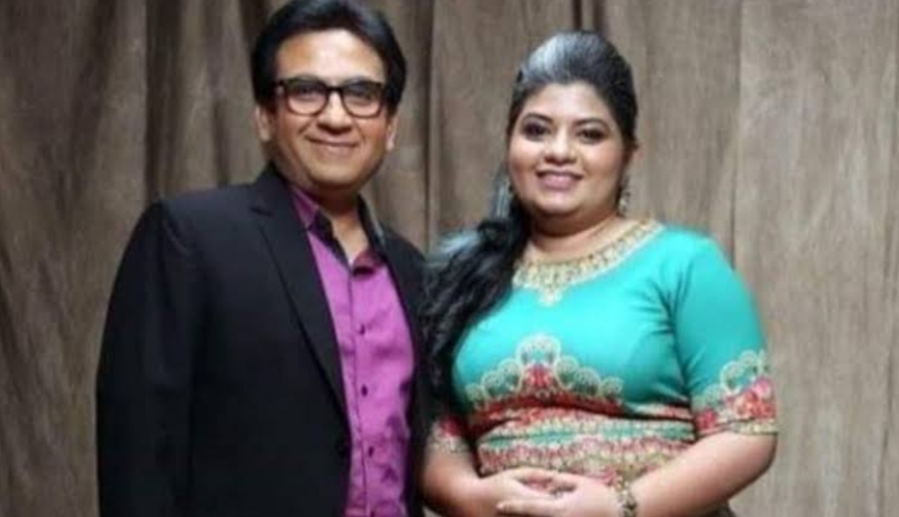 Dilip Joshi dances fiercely at the daughter's pre-wedding function.