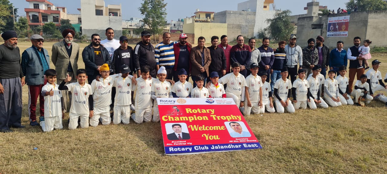 childrens-cricket-match-was-organized-by-rotary-club-jalandhar-east-by-taking-sports-activity-at-ramnik-avenue