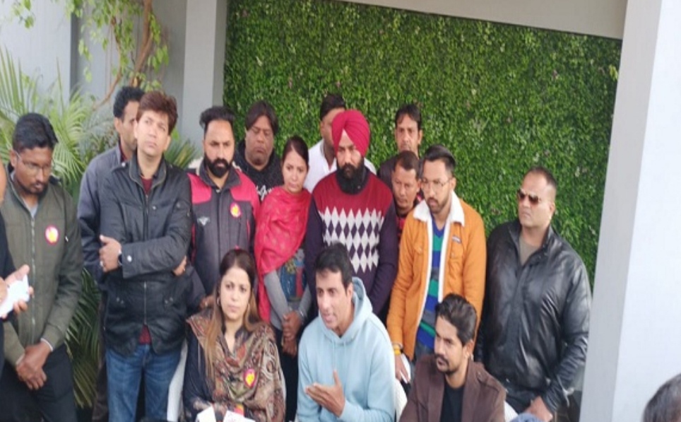 From which party Malvika, sister of film actor Sonu Sood, will contest the Punjab Assembly elections, the cards are yet to open