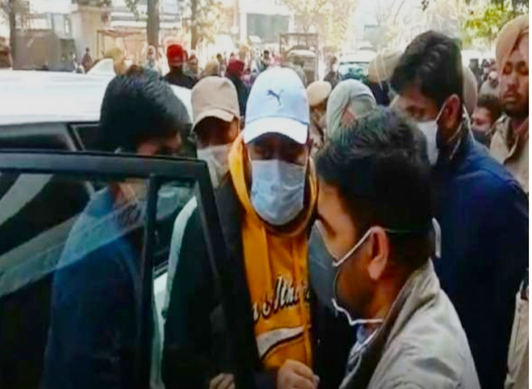 Court extends ED remand of CM Channi's nephew Honey for three more days