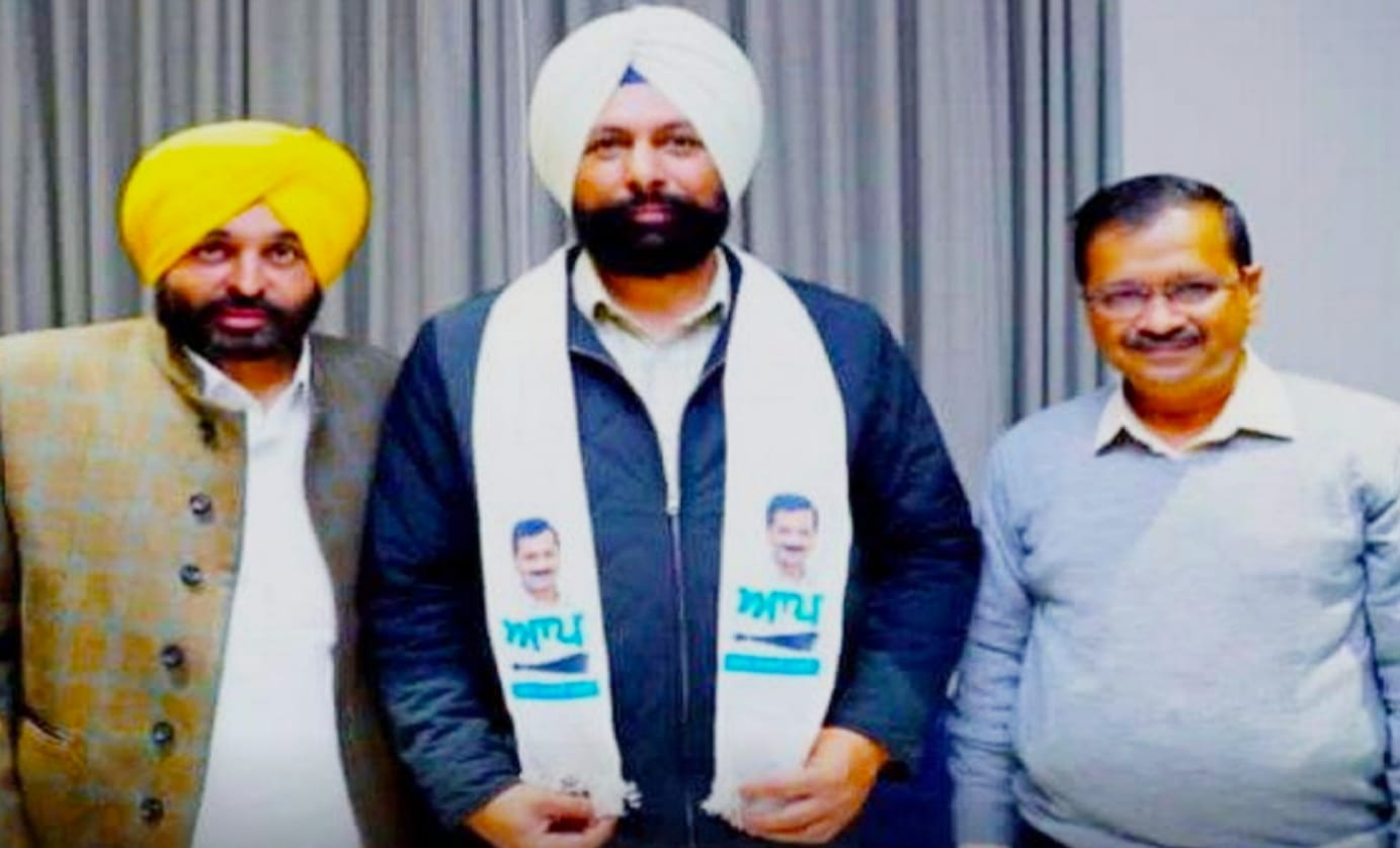 Big blow to Punjab Congress, Amritsar Mayor Karmjit Singh Rintu joins AAP