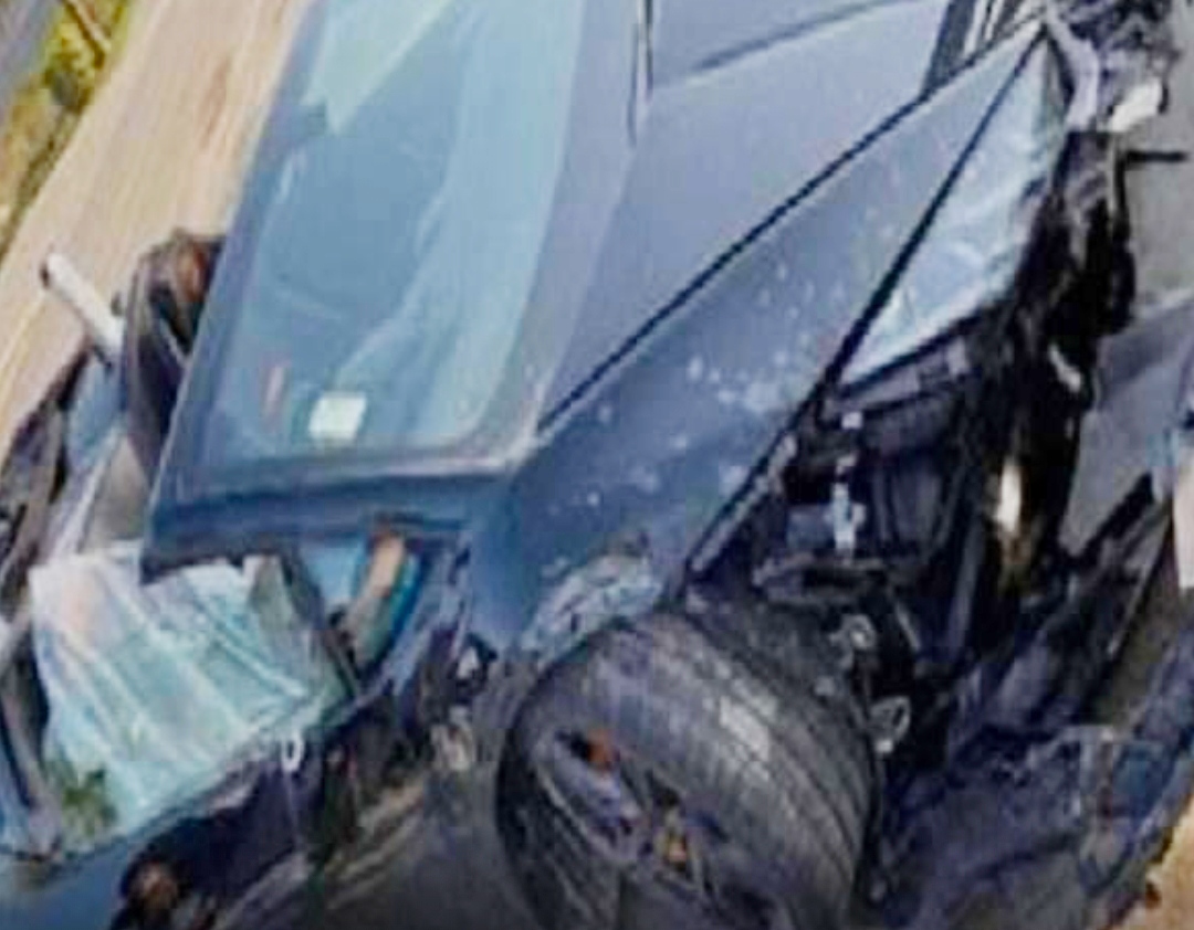 In Jalandhar, Lamborghini car worth five crores got blown away by the terrible collision with the Fortuner