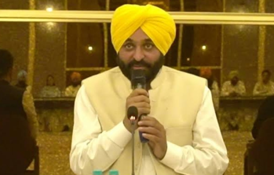 Bhagwant Mann's big decision before taking oath as Chief Minister, know which officer was made Principal Secretary of Bhagwant Mann