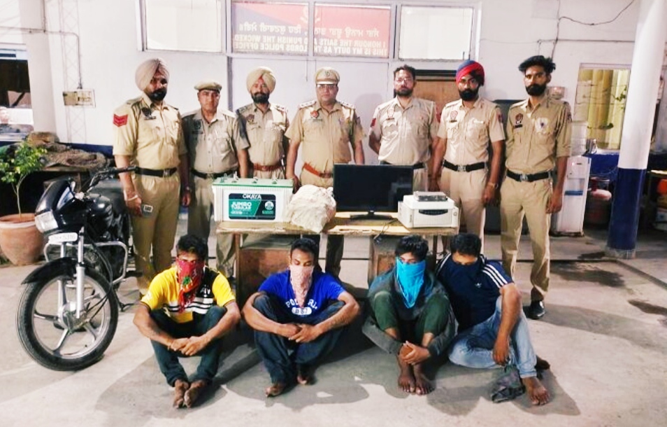 Police of Phillaur Police Station arrested 4 members of the theft gang and recovered the stolen goods