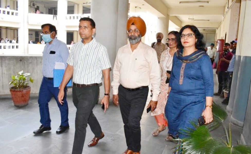 Deputy commissioner inspects health services in civil hospital