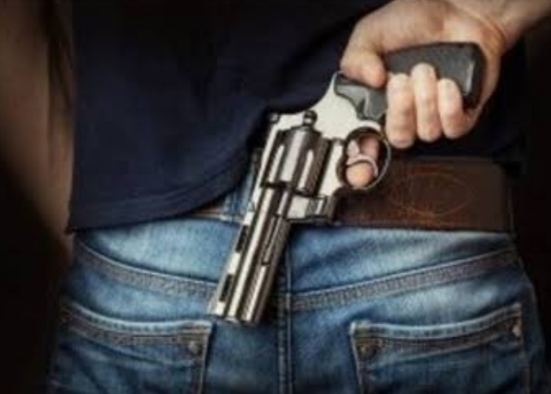 In Jalandhar court, the accused took out the pistol in front of the judge, said - give justice or else I will shoot