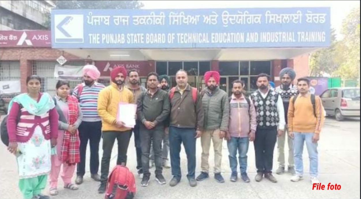 Punjab government should issue notification soon after confirming the raw instructor: All Punjab CITS / DST Contract Union