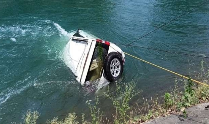 Zilla Parishad chairperson's husband commits suicide due to depression, dropped his car in Bhakra canal