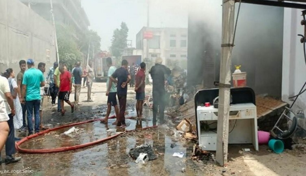 Massive fire broke out in clothes warehouse in Ludhiana, 20 vehicles of fire brigade reached the spot