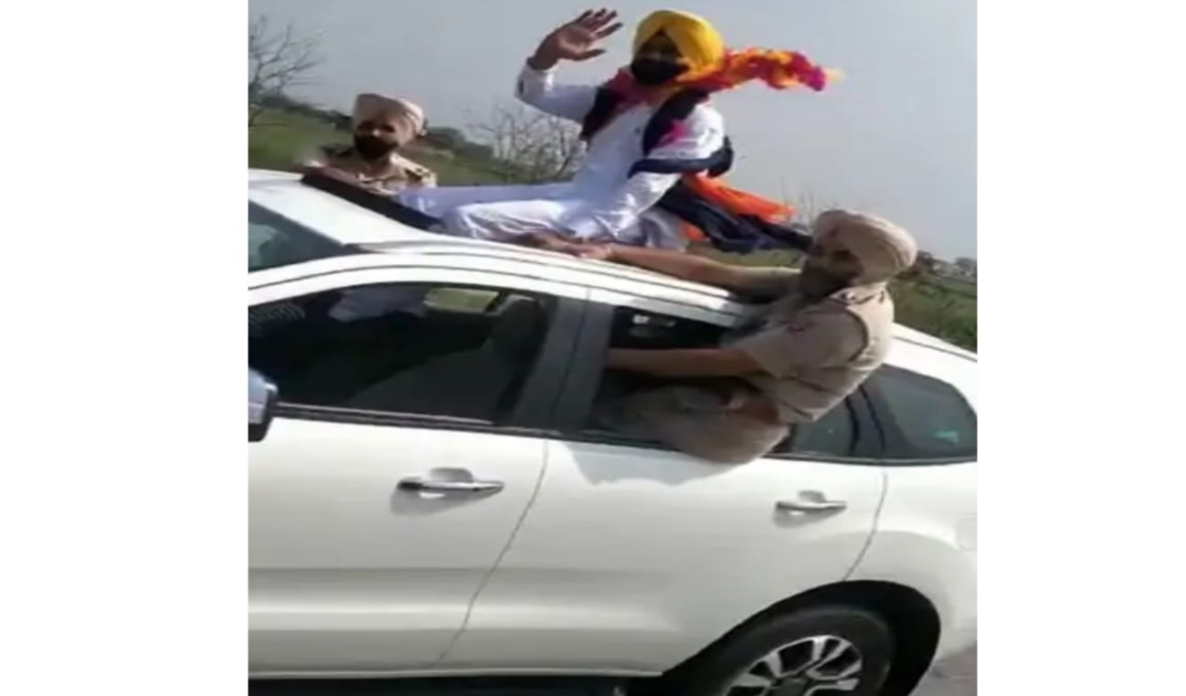Deadly stunt of Punjab minister in moving vehicle, going viral on social media
