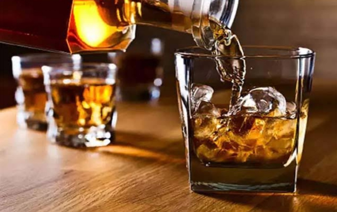 English liquor and beer will be cheaper in Punjab, cabinet approves new excise policy