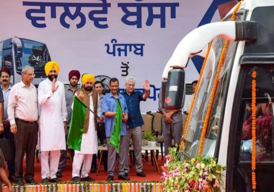 Volvo buses started from Punjab to Delhi airport, in Jalandhar CM Bhagwant Mann and Arvind Kejriwal gave green signal