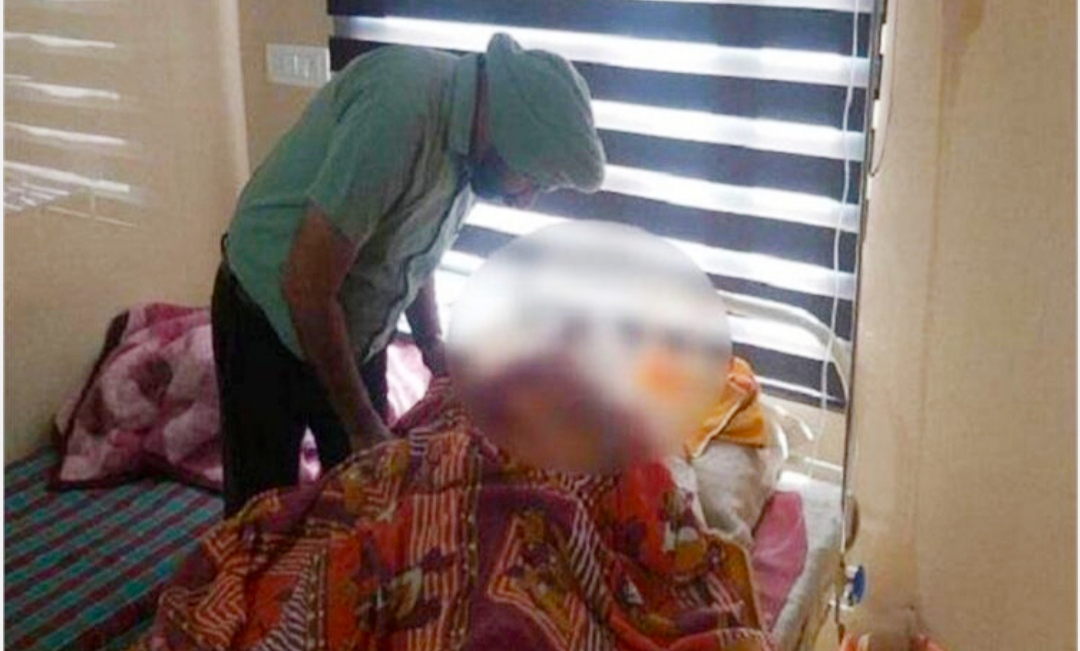 When she refused to have a physical relationship, the accused threw acid on the woman