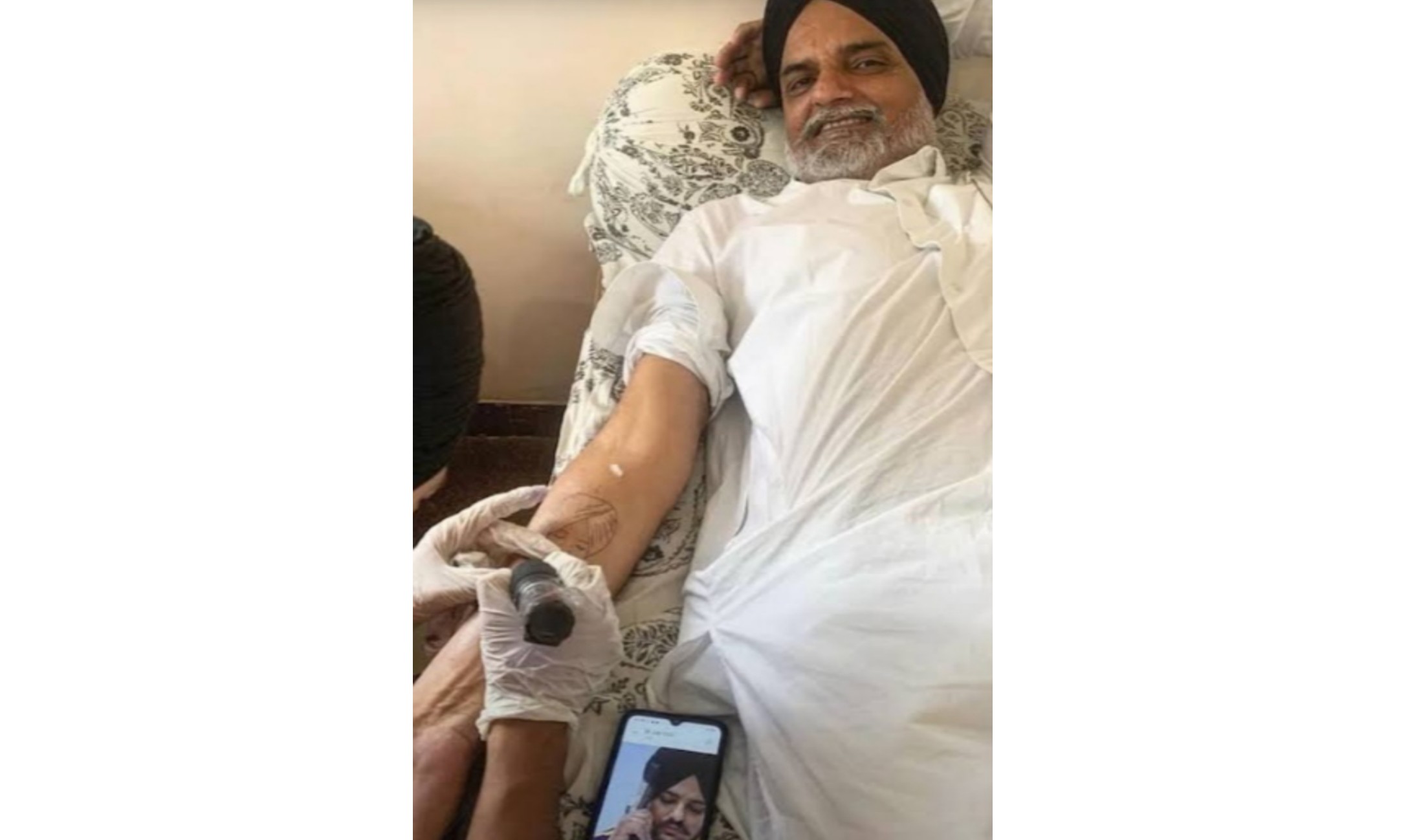 Sidhu Musewala's father got his son tattooed on his side