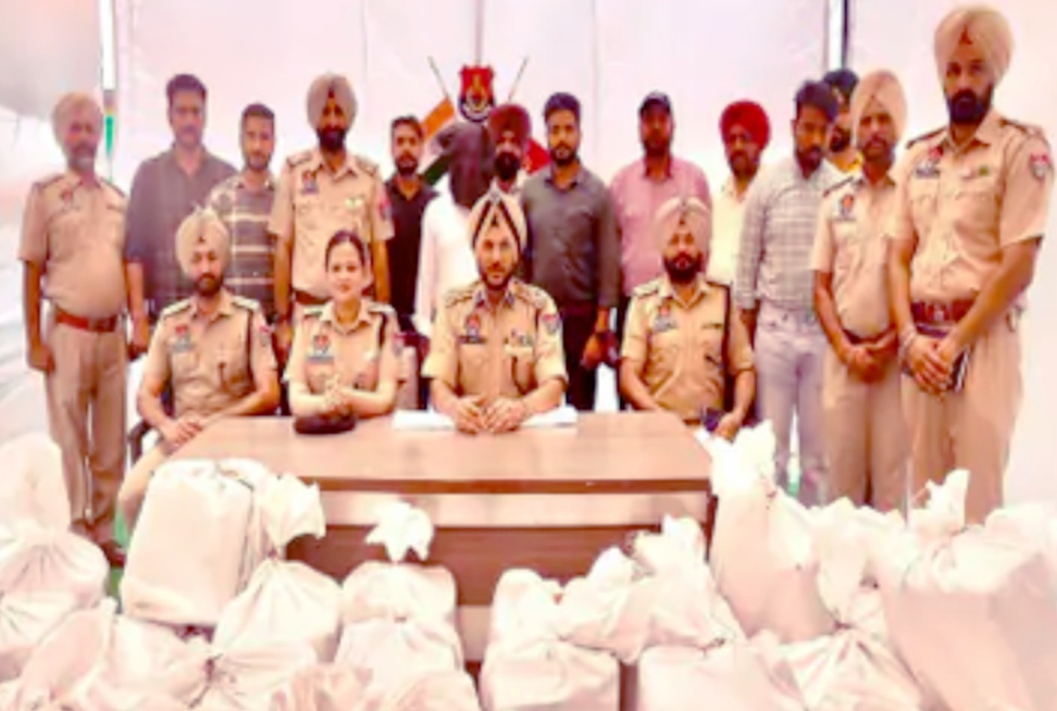 Big action of Punjab Police, raided illegal drug warehouse, caught huge amount of drugs